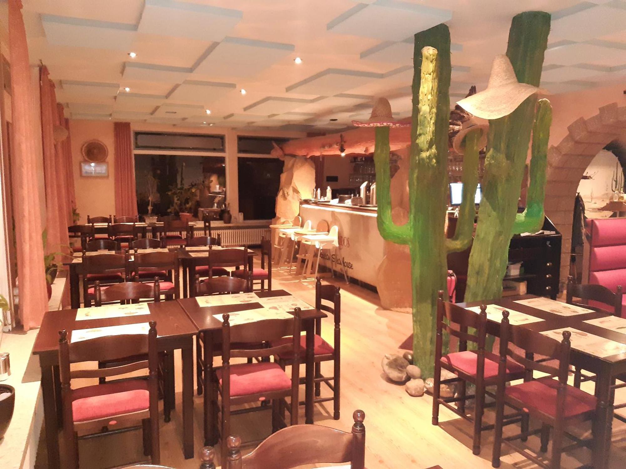 Desperados Mexican Steakhaus Und Hotel Bergen  Eksteriør billede